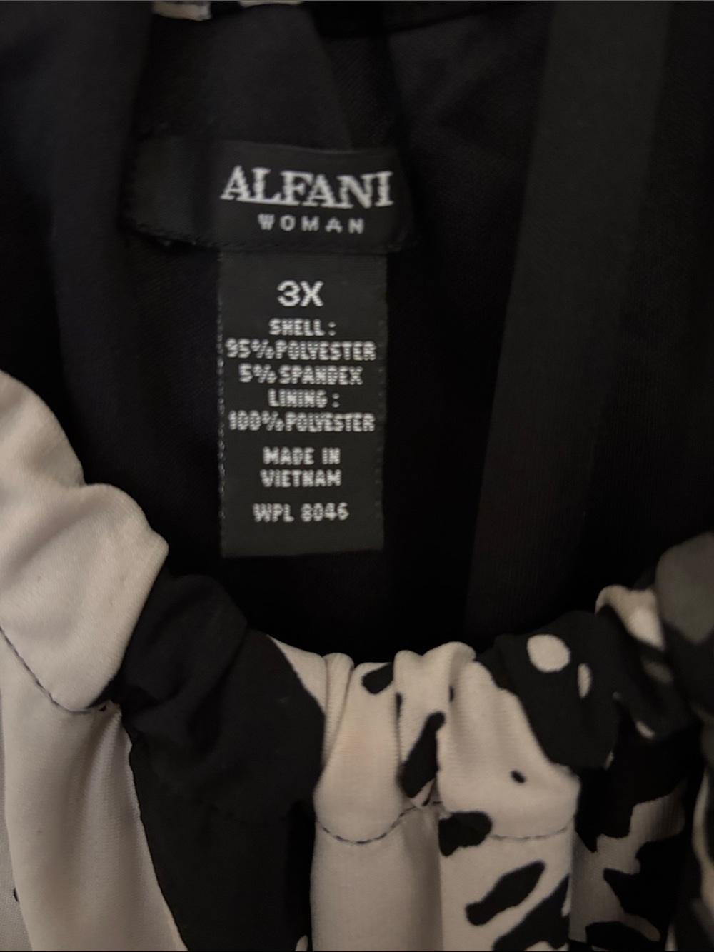 Alfani Black & White Abstract Maxi Dress - Picture 6 of 6